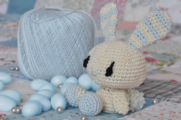 Coniglietto Azzurro Portaconfetti Amigurumi Alluncinetto It